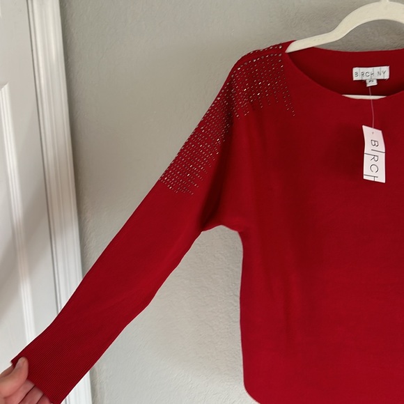 Sexy red sweater ❤️ - Picture 7 of 8